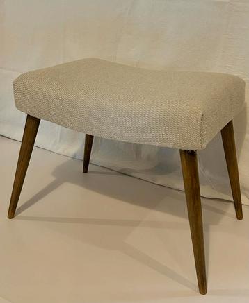 Repose pied scandinave - Entièrement restauré.  beschikbaar voor biedingen