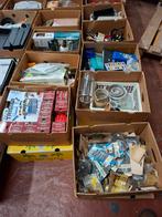 Partij rommelmarktdozen, Divers, Enlèvement