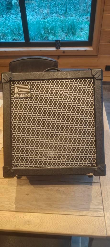 Roland Cube 60 gitaarversterker – 60W – zeer degelijk, Musique & Instruments, Amplis | Basse & Guitare, Utilisé, 50 à 100 watts