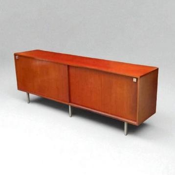 Alfred Hendrickx Belform vintage dressoir uit de jaren 60  beschikbaar voor biedingen