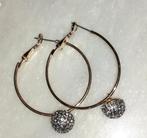 oorringen goud met strass bal Lovisa, Bijoux, Sacs & Beauté, Neuf, Enlèvement ou Envoi, Or, Verre