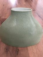 Vase vert type faïence - état neuf, Huis en Inrichting, Woonaccessoires | Vazen, Zo goed als nieuw, Groen