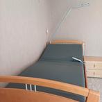 Ziekenhuisbed merk FMB, Huis en Inrichting, Slaapkamer | Bedden, Ophalen, Zo goed als nieuw, Verstelbaar