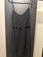 Black dress, Kleding | Dames, Jurken, Gedragen, Maat 42/44 (L), H&M Divided, Knielengte