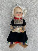 Vintage Nederlandse pop, Verzamelen, Poppen, Ophalen of Verzenden, Gebruikt, Pop