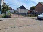 ijzeren hekwerk met poort. +/_ 10m lengte, Ophalen, Gebruikt
