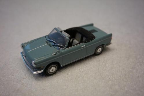 "BMW 700 CABRIOLET 1961". LICHTBLAUW/GRIJS. 1:43. MINICHAMPS, Hobby & Loisirs créatifs, Voitures miniatures | 1:43, Voiture, MiniChamps