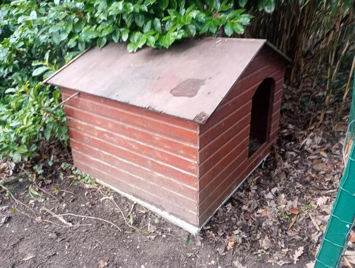 honden-/geitenhok, Dieren en Toebehoren, Overige Dieren-accessoires, Gebruikt, Ophalen