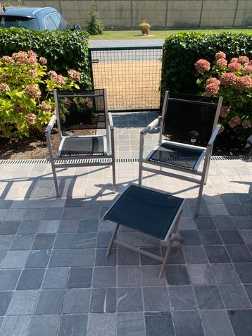 Set van 2 terrasstoelen beschikbaar voor biedingen