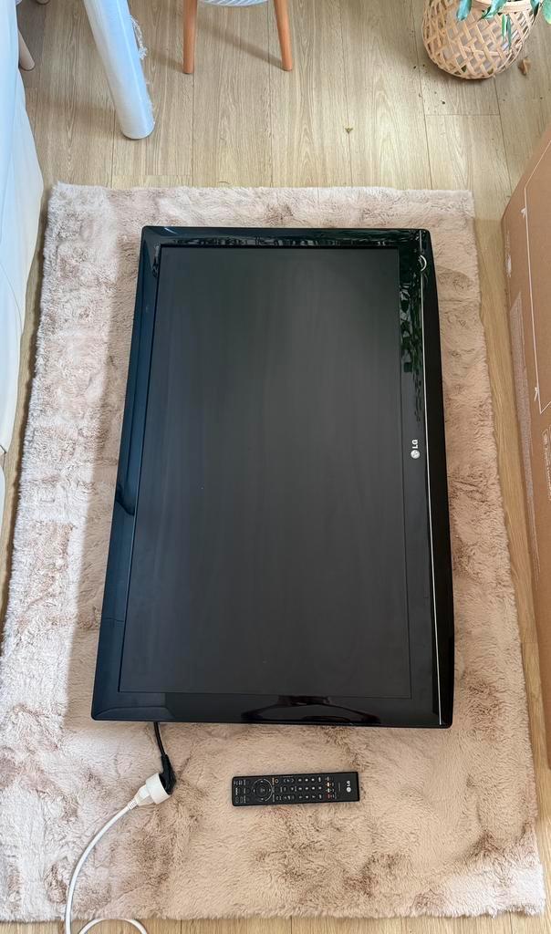 Télévision LG 42 pouces – HDMI & télécommande inclus, TV, Hi-fi & Vidéo, Télévisions, Comme neuf, LG, Enlèvement