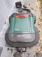 Robotmaaier + garage (tegen meerprijs), Tuin en Terras, Robotmaaiers, Ophalen, Gebruikt, Meer dan 25 cm, Robomow