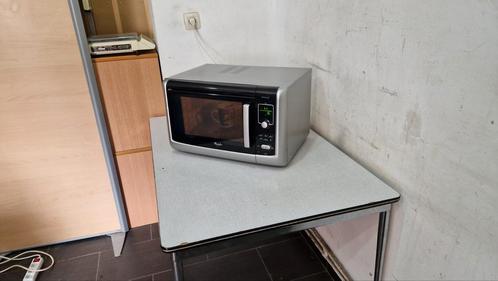 Whirlpool magnetronoven model FT 334 Ce magnetronoven, Elektronische apparatuur, Microgolfovens, Zo goed als nieuw, Microgolfoven