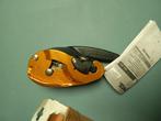 Petzl afdaalapparaat/descender, Sport en Fitness, Klimsport, Ophalen, Nieuw, Klimsport-accessoire