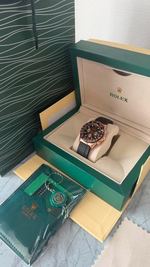 Rolex Daytona avec boîte, Bijoux, Sacs & Beauté, Montres | Femmes, Neuf, Rolex, Enlèvement ou Envoi