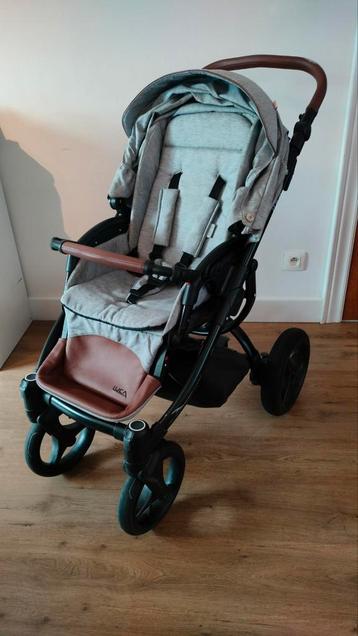 Grijze Bebetto Luca kinderwagen/reiswieg