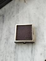 Pillendoosje, Enlèvement ou Envoi