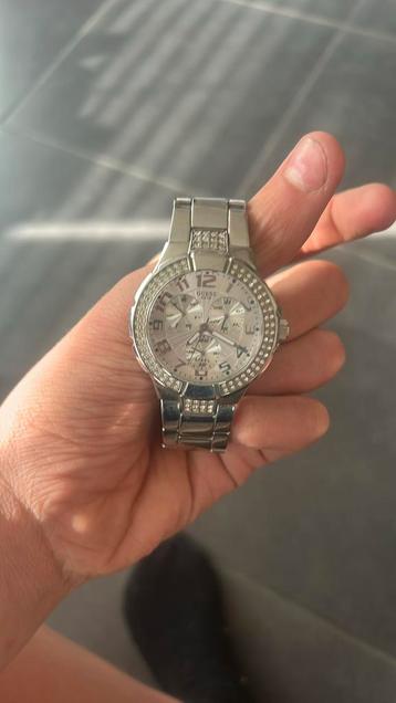 Guess horloge, Enlèvement, Comme neuf, Guess
