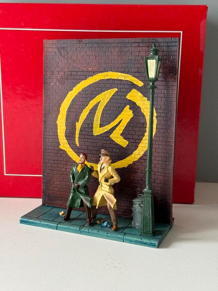 De gele muur Blake en Mortimer Pixi, Verzamelen, Beelden en Beeldjes, Zo goed als nieuw, Ophalen of Verzenden