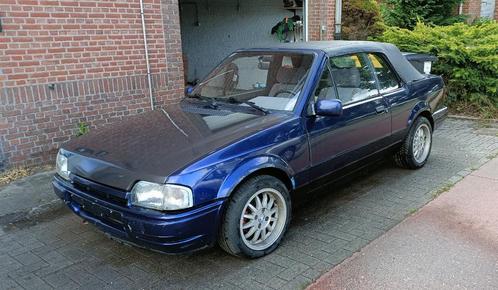 Ford Escort Cabrio mk4 '87, Auto's, Ford, Particulier, Escort, Benzine, Cabriolet, 2 deurs, Handgeschakeld, Blauw, Grijs, Stof