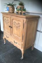 Kastje, Antiek en Kunst, Ophalen