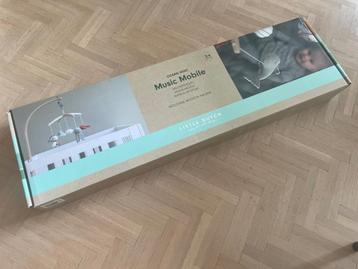 Baby - muziekmobiel voor park beschikbaar voor biedingen