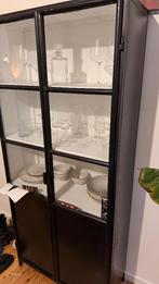 Prachtige metalen vitrine kast, Huis en Inrichting, Kasten | Vitrinekasten, Ophalen, Zo goed als nieuw, Metaal, Met plank(en)