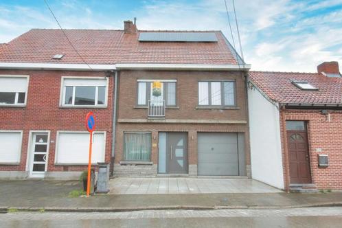 Ruime gerenoveerde instapklare woning te Roeselare, Immo, Huizen en Appartementen te koop