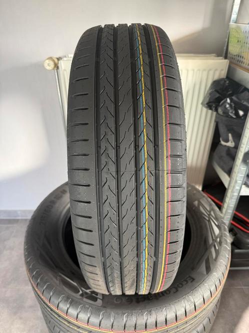 CONTINENTAL 215/60/R18 ZOMERBANDEN - NIEUW NIEUW, Auto-onderdelen, Banden en Velgen, Band(en), Zomerbanden, 18 inch, 215 mm, Personenwagen