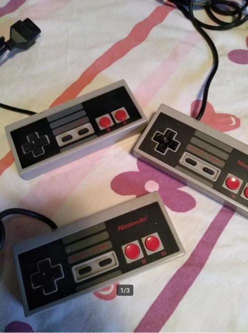 NES controllers (3x), Games en Spelcomputers, Spelcomputers | Nintendo NES, Gebruikt, Verzenden