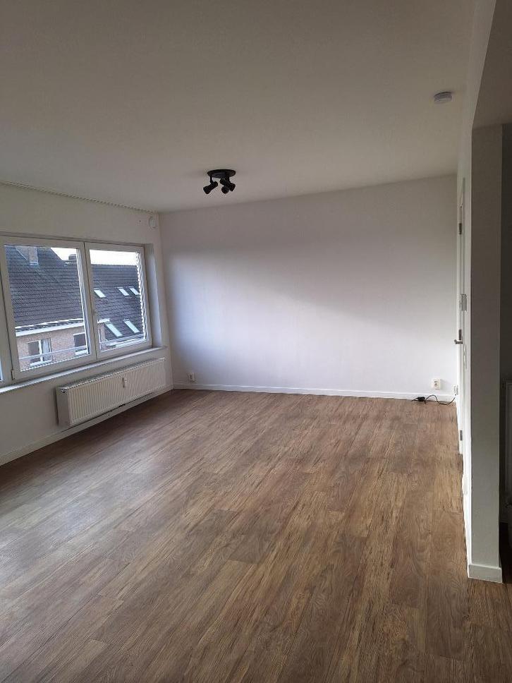 Te huur: appartement Oostende, Immo, Appartementen en Studio's te huur, Oostende, 50 m² of meer