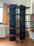 Uit de lijn Ligne Roset, boekenrek, secretaire, stoel., Ophalen, Gebruikt, Modern, kleur acajou en zwart, Met lade(s)