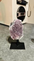 2 amethisten op standaard, Ophalen, Gebruikt