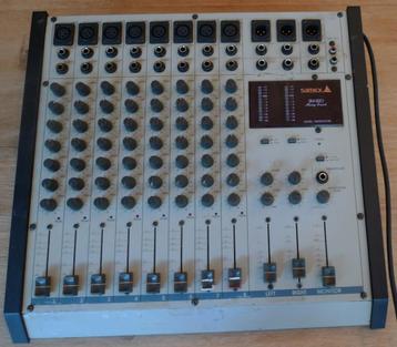 Samick 8-kanaals analoge mixer beschikbaar voor biedingen