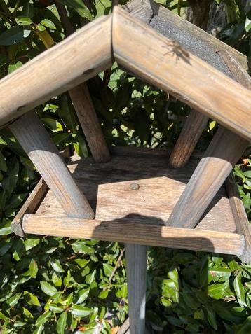 Vogelhuisje te koop is in goede staat niet meer nodig beschikbaar voor biedingen