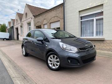Kia Rio 1.2i Benzine / 2014 / 87000.km / Gps / Airco / beschikbaar voor biedingen