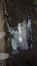 Onderbuik yamaha aerox/mbk nitro, Fietsen en Brommers, Ophalen, Zo goed als nieuw, Kap, Yamaha