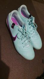 NIKE TIEMPO LEGEND 10 ACADEMY mt 46, Sport en Fitness, Voetbal, Ophalen of Verzenden, Zo goed als nieuw, Schoenen