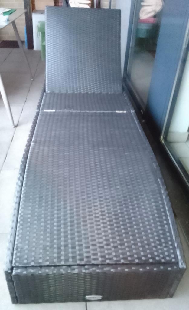 Nieuw inklapbaar ligbed. Merk Vidal XL., Tuin en Terras, Ligbedden, Inklapbaar, Verstelbaar, Ophalen