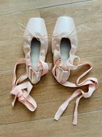Pantoffels, Ballet Pointe, 40, Sport en Fitness, Ballet, Ophalen of Verzenden, Zo goed als nieuw, Schoenen