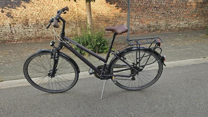 Stadsfiets Elops 500 Paars - 28 inch - damesfiets, Fietsen en Brommers, Fietsen | Dames | Damesfietsen, Versnellingen, Ophalen