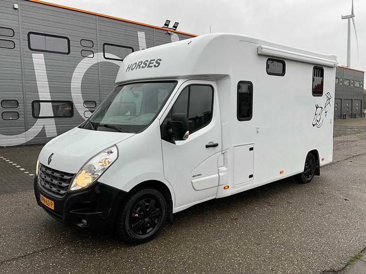 2013 Renault Master 150DCI Horsetruck Met Chardron Opbouw VP, Dieren en Toebehoren, Paarden en Pony's | Trailers en Aanhangwagens