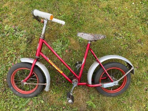 Vintage fiets kinderen, Fietsen en Brommers, Fietsen | Kinderfietsjes, Gebruikt, 16 tot 20 inch, Zijwieltjes, Ophalen