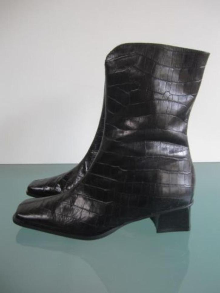 Gratis Verzenden | Carlo Colucci leren zwarte laarzen 38, Kleding | Dames, Schoenen, Nieuw, Lage of Enkellaarzen, Zwart, Verzenden