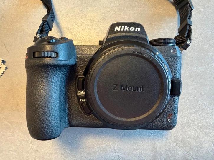 Appareil photo hybride Nikon Z 6II de 24,5 mp, TV, Hi-fi & Vidéo, Appareils photo numériques, Utilisé, Nikon, Enlèvement ou Envoi
