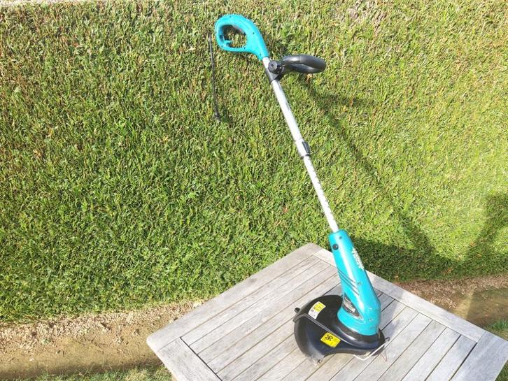 Makita kantenmaaier UR3000, Tuin en Terras, Grastrimmers, Gebruikt, Elektrisch, 10 tot 30 cm, Ophalen