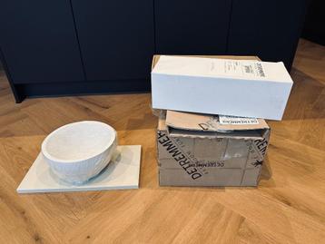 NIEUW! Toiletmeubel met opbouw waskom beschikbaar voor biedingen