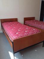 2 lits 1 personne vintage, Huis en Inrichting, Slaapkamer | Bedden, Ophalen, Gebruikt