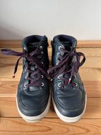 Chaussure Tommy Hilfiger pour garçon taille 39, Enfants & Bébés, Vêtements enfant | Chaussures & Chaussettes, Comme neuf, Enlèvement