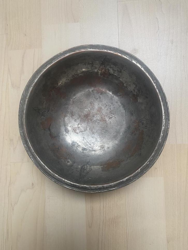 Antieke stevige tinnen schaal — GASA stempel — 19e eeuw, Antiek en Kunst, Antiek | Tin, Ophalen
