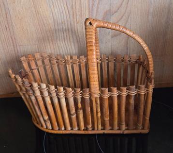 Vintage Rotan Flessenmand  beschikbaar voor biedingen